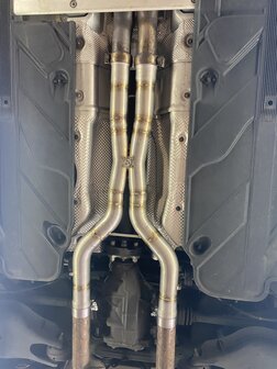 Mercedes Benz W204 C63 AMG 6.2L V8 2007-2015 Dual Guerrilla Bypass+X-Pipe Mid-section