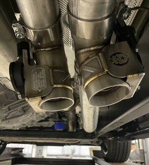 Dodge RAM 2025+ 3.0L i-6 Twin Turbo High-Output Hurricane custom fit dual Guerrilla Bypass, Inclusief Testpipe