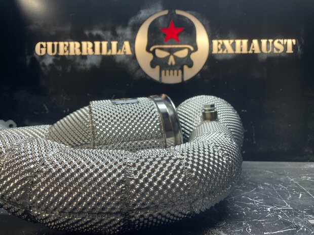 Audi RS6 C8 2019+ Guerrilla Revolution Euro-6 Catted Downpipes, EXCLUSIEF INSTALLATIE