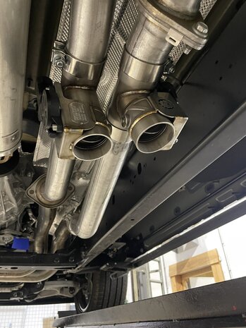 Dodge RAM 2025+ 3.0L i-6 Twin Turbo High-Output Hurricane custom fit dual Guerrilla Bypass, Inclusief Testpipe