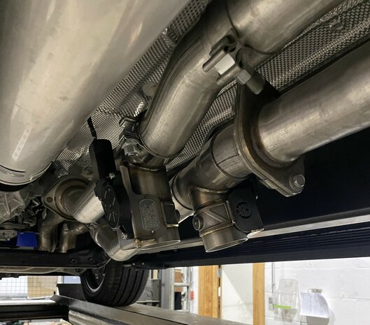 Dodge RAM 2025+ 3.0L i-6 Twin Turbo High-Output Hurricane custom fit dual Guerrilla Bypass, Inclusief Testpipe