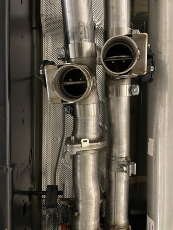 Dodge RAM 2025+ 3.0L i-6 Twin Turbo High-Output Hurricane custom fit dual Guerrilla Bypass, Inclusief Testpipe