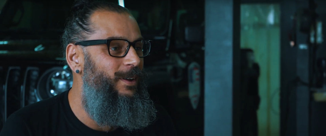 Sebastian Blokland - Eigenaar en Epische Eindbaas van Guerrilla Exhaust